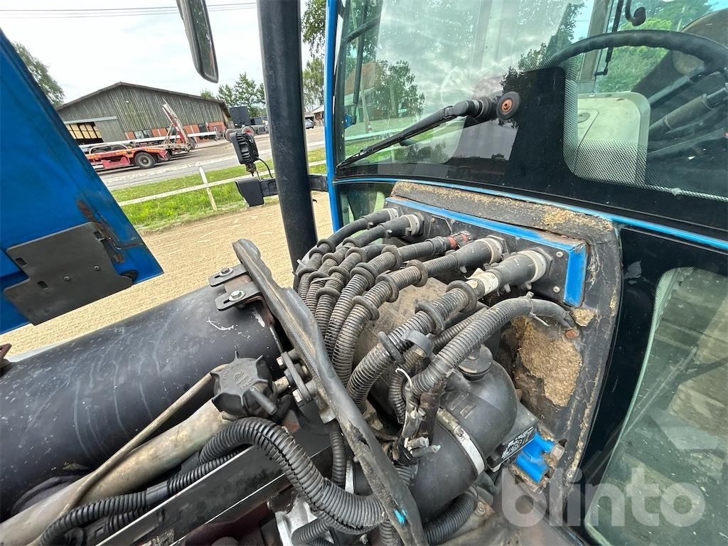 장궤형 트랙터 Fendt 410 Vario (2001) : 사진 34