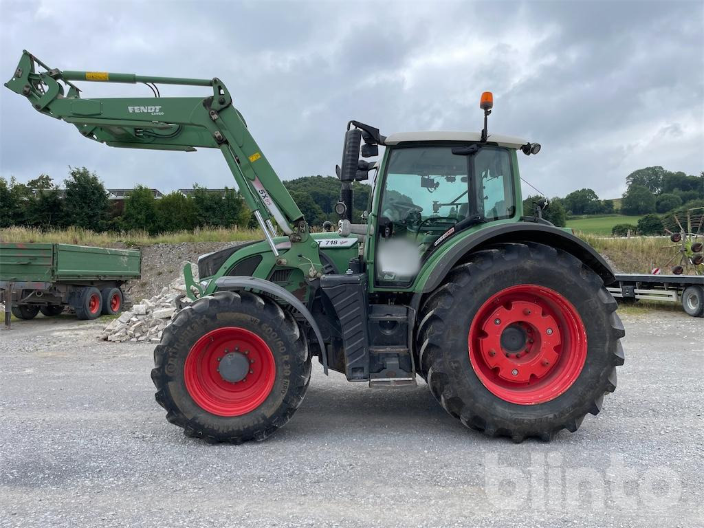 Fendt 718 Vario (2013) - 장궤형 트랙터 : 사진 5 Fendt 718 Vario (2013) - 장궤형 트랙터 : 사진 5