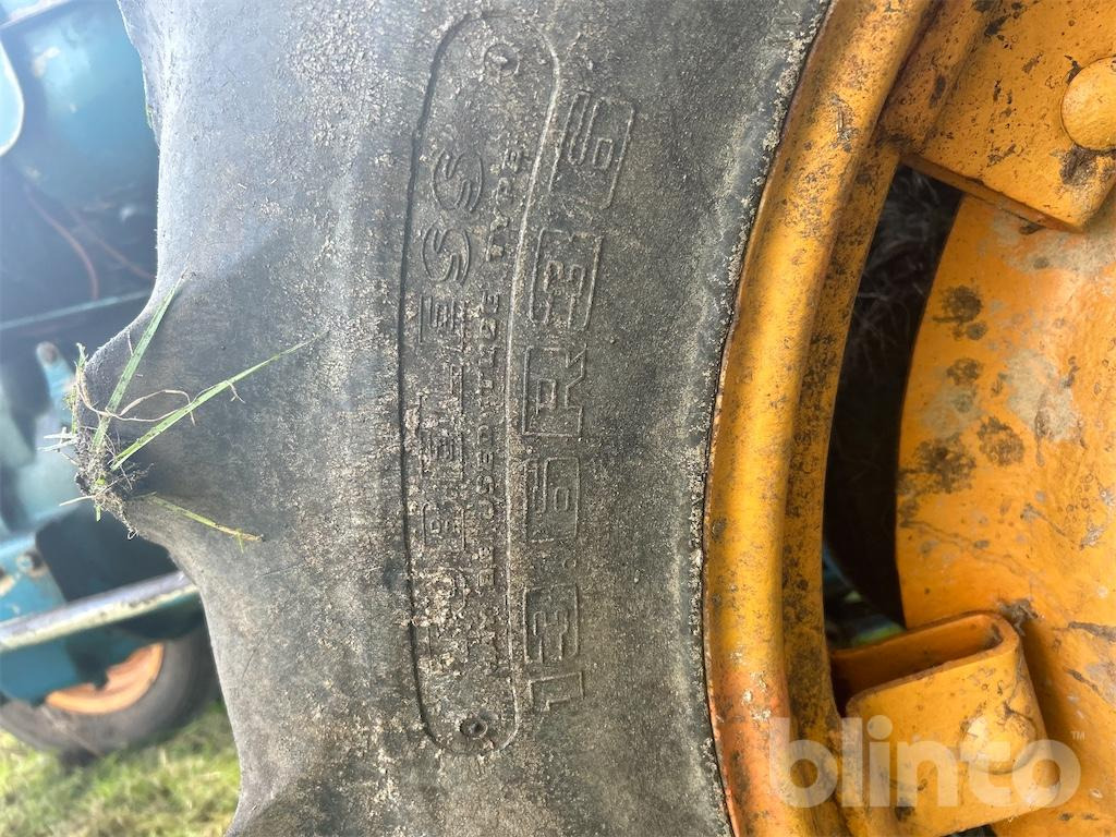 장궤형 트랙터 Fordson Power Major (1953) : 사진 14