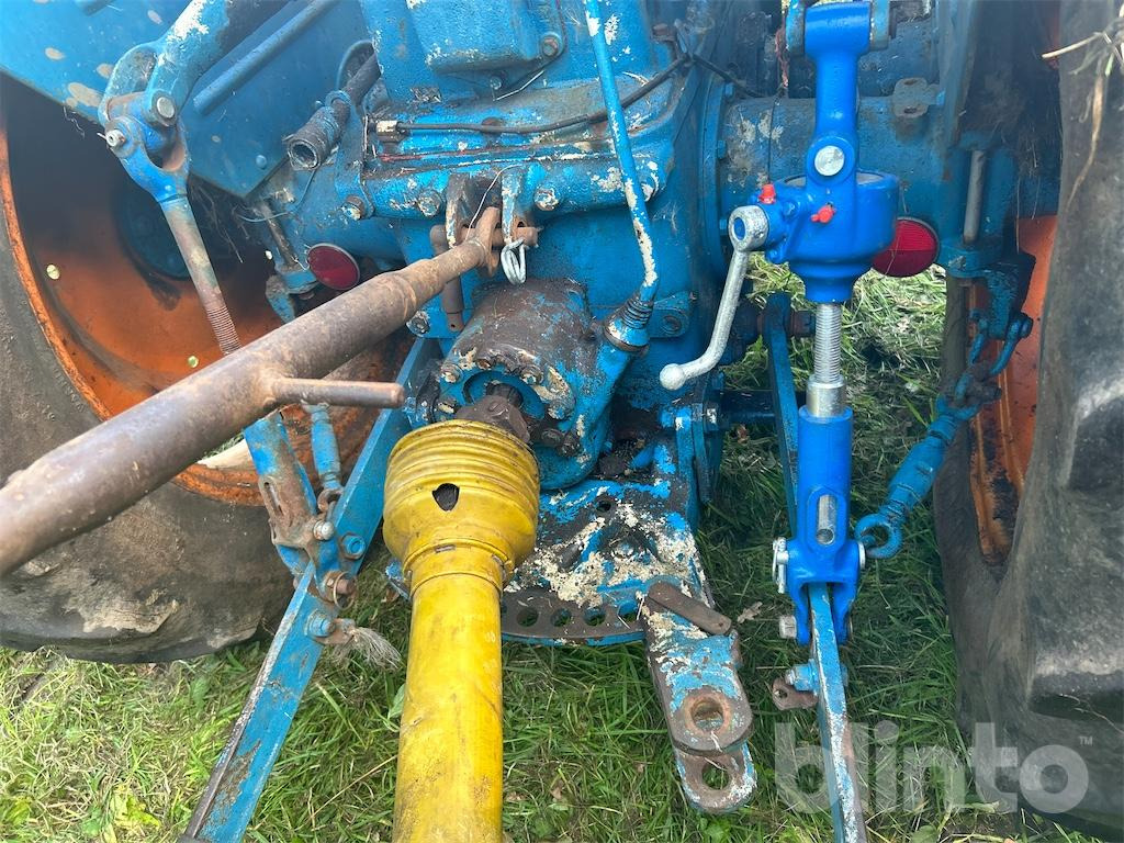 장궤형 트랙터 Fordson Power Major (1953) : 사진 27