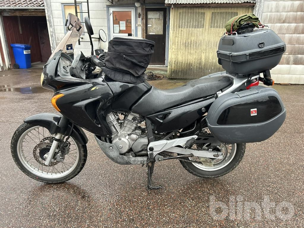 HONDA XL650V Transalp - 오토바이 : 사진 2 HONDA XL650V Transalp - 오토바이 : 사진 2