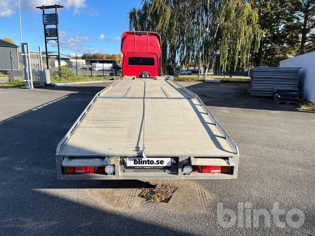 IVECO DAILY 35C15 - 미니 관절 트랙터 유닛, 자동 운반 장치 세미 트레일러 : 사진 5 IVECO DAILY 35C15 - 미니 관절 트랙터 유닛, 자동 운반 장치 세미 트레일러 : 사진 5