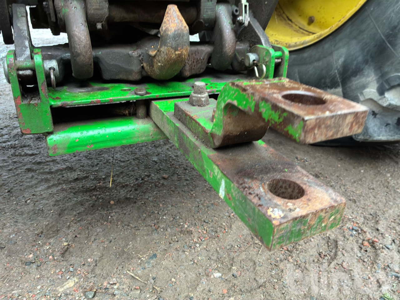 장궤형 트랙터 J. DEERE 4250 4WD : 사진 27 장궤형 트랙터 J. DEERE 4250 4WD : 사진 27