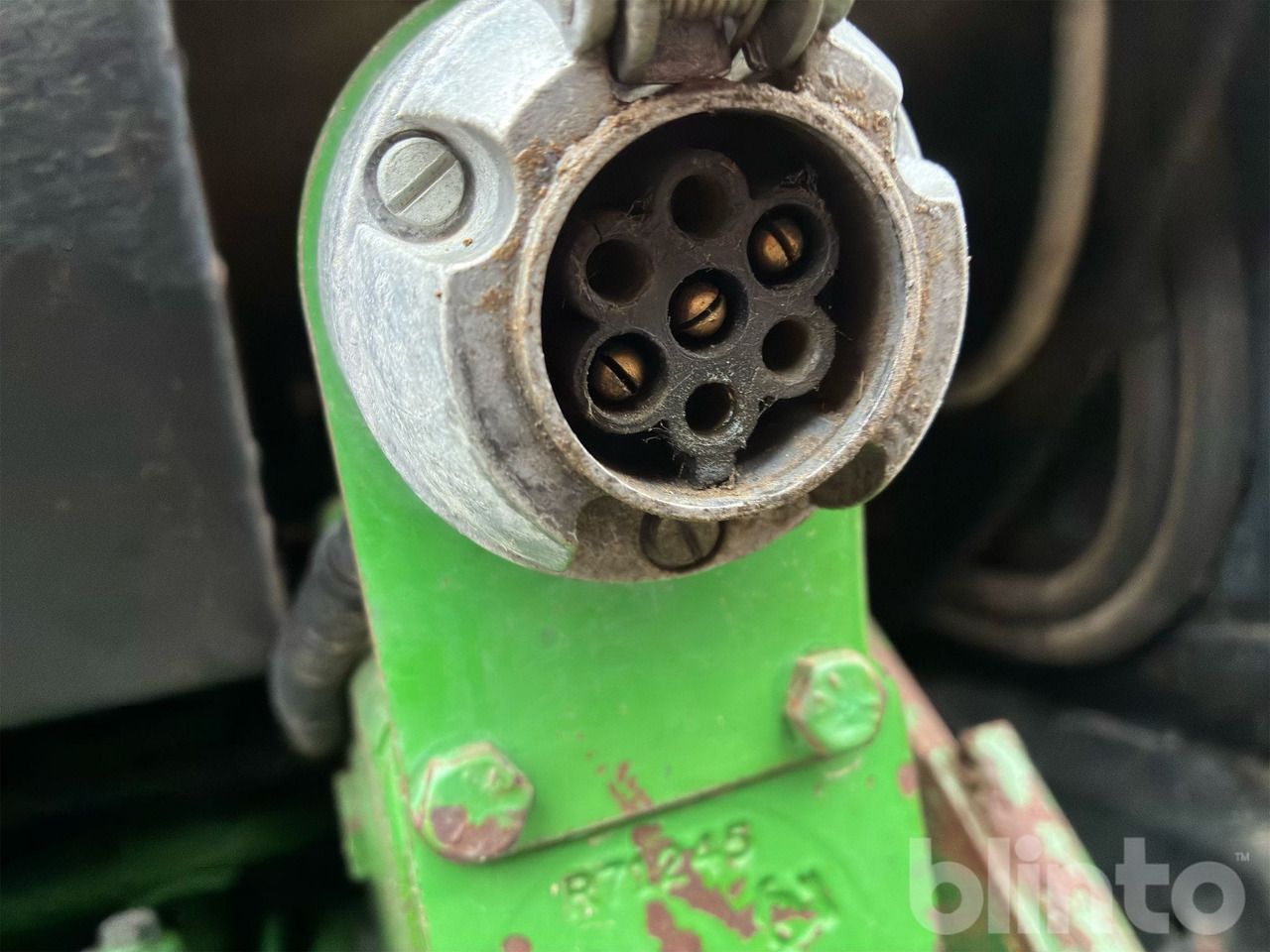 장궤형 트랙터 J. DEERE 4250 4WD : 사진 22 장궤형 트랙터 J. DEERE 4250 4WD : 사진 22