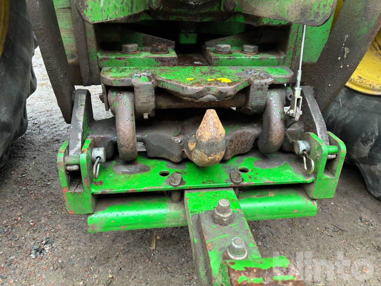 장궤형 트랙터 J. DEERE 4250 4WD : 사진 26 장궤형 트랙터 J. DEERE 4250 4WD : 사진 26