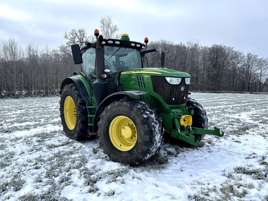 JOHN DEERE 6215R - 장궤형 트랙터 : 사진 3 JOHN DEERE 6215R - 장궤형 트랙터 : 사진 3