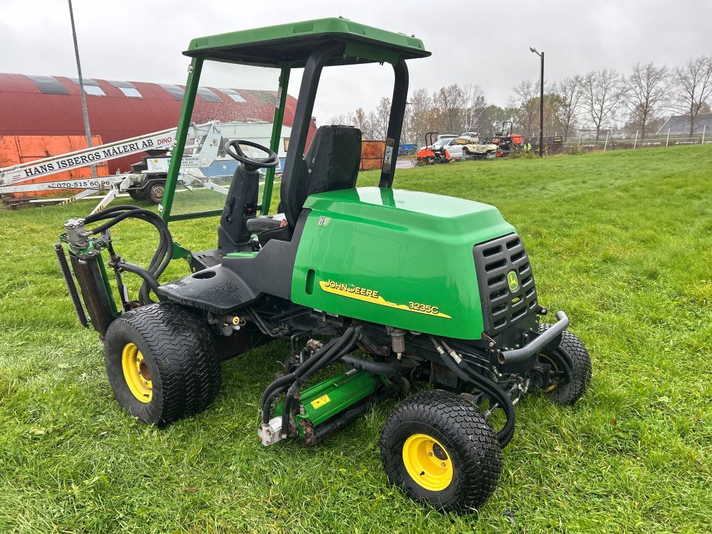 John Deere 3235C - 정원 모어 : 사진 3 John Deere 3235C - 정원 모어 : 사진 3