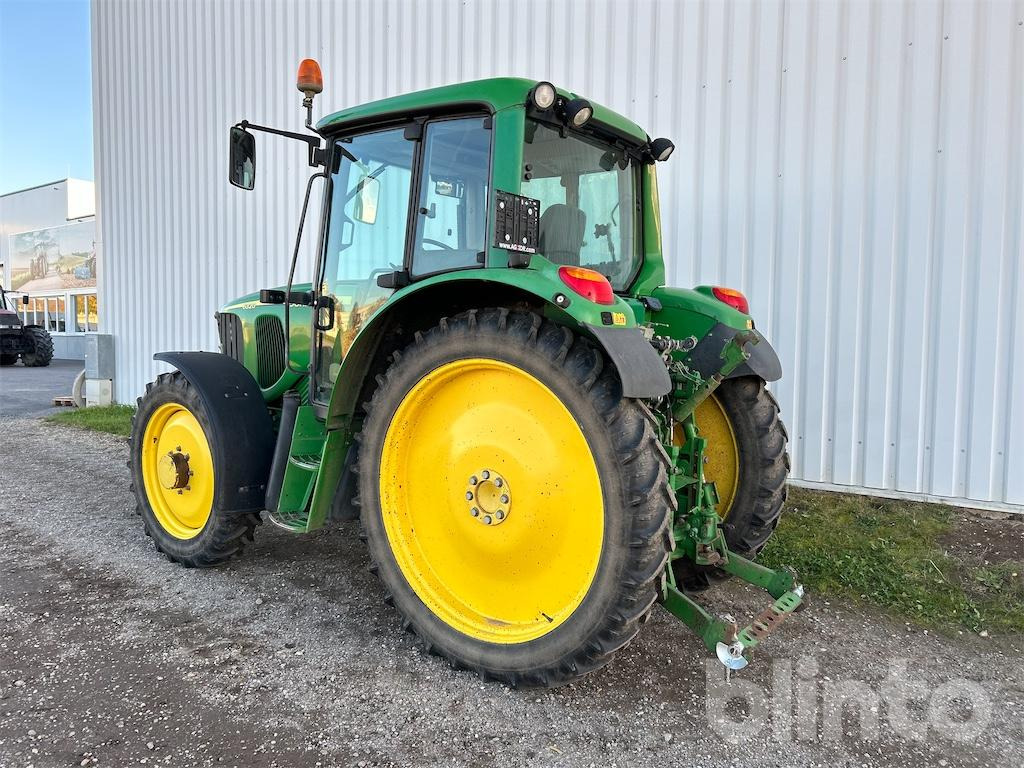 John Deere 6320 (2004) - 장궤형 트랙터 : 사진 3 John Deere 6320 (2004) - 장궤형 트랙터 : 사진 3