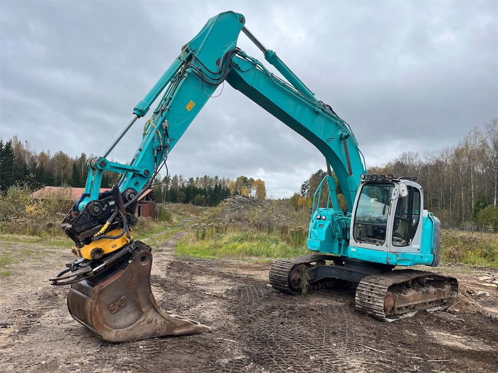 Kobelco SK 235SR - 크롤러 굴삭기 : 사진 2 Kobelco SK 235SR - 크롤러 굴삭기 : 사진 2
