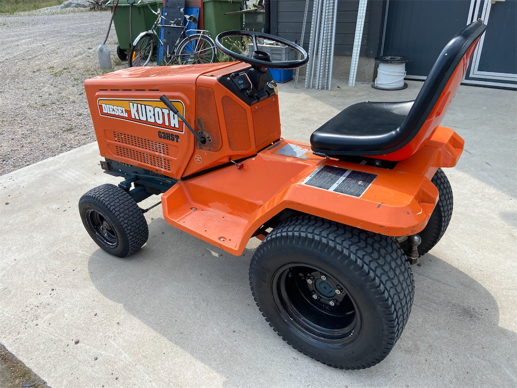 Kubota G3HST - 스트래들 트랙터 : 사진 3 Kubota G3HST - 스트래들 트랙터 : 사진 3