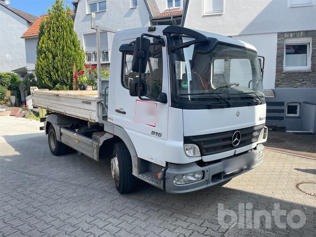 Mercedes Benz Atego (2008) - 덤프트럭 : 사진 2 Mercedes Benz Atego (2008) - 덤프트럭 : 사진 2