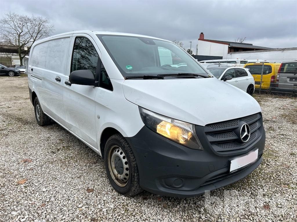Mercedes-Benz Vito 116 CDI extralang - 패널 밴 : 사진 2 Mercedes-Benz Vito 116 CDI extralang - 패널 밴 : 사진 2