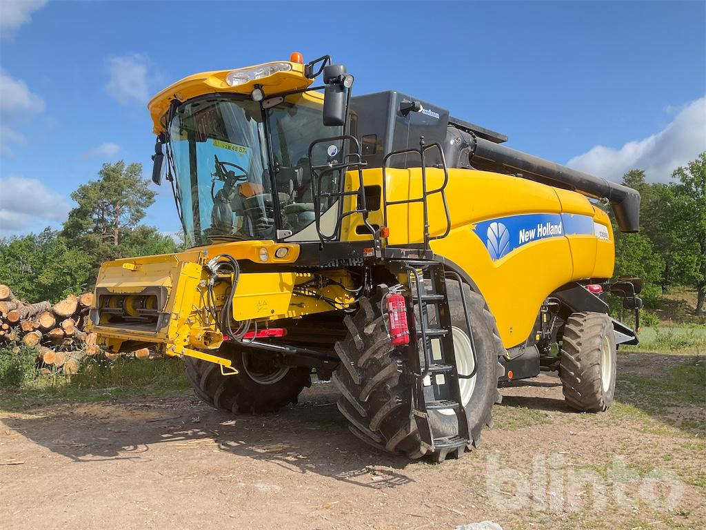 New Holland CX8060 - 목초수확기 : 사진 3 New Holland CX8060 - 목초수확기 : 사진 3