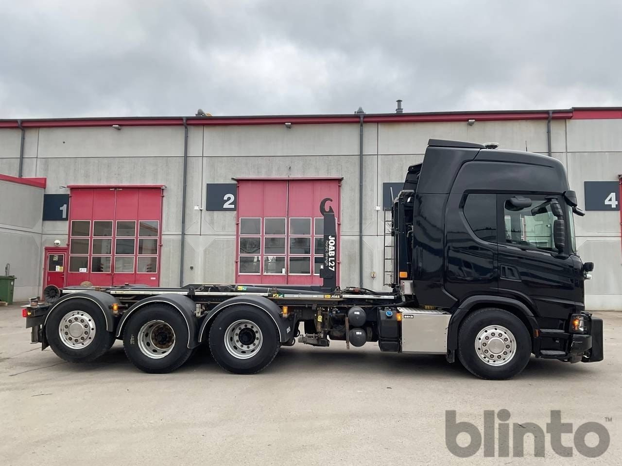 SCANIA Nextgen XT 540 plogbil 8x4 - 후크 리프트 트럭 : 사진 2 SCANIA Nextgen XT 540 plogbil 8x4 - 후크 리프트 트럭 : 사진 2