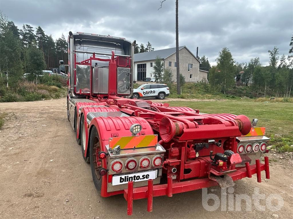 SCANIA R560LB8X4*4HNB - 후크 리프트 트럭 : 사진 3 SCANIA R560LB8X4*4HNB - 후크 리프트 트럭 : 사진 3