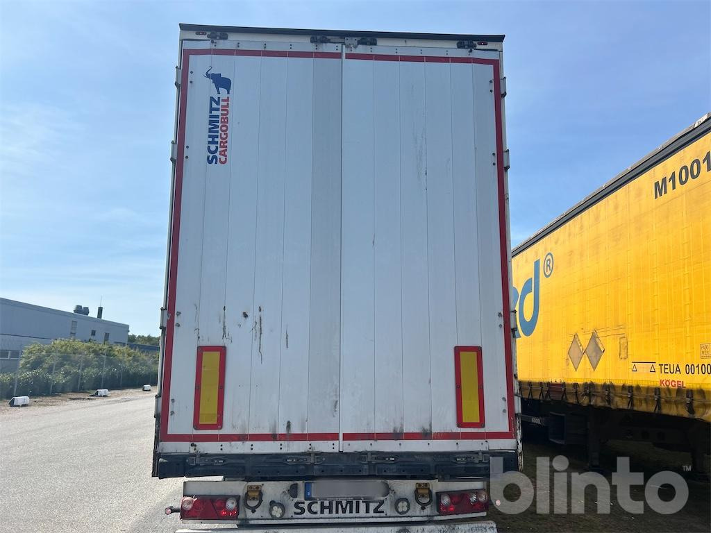 SCHMITZ CARGOBULL - 밀폐형 박스 세미 트레일러 : 사진 4 SCHMITZ CARGOBULL - 밀폐형 박스 세미 트레일러 : 사진 4