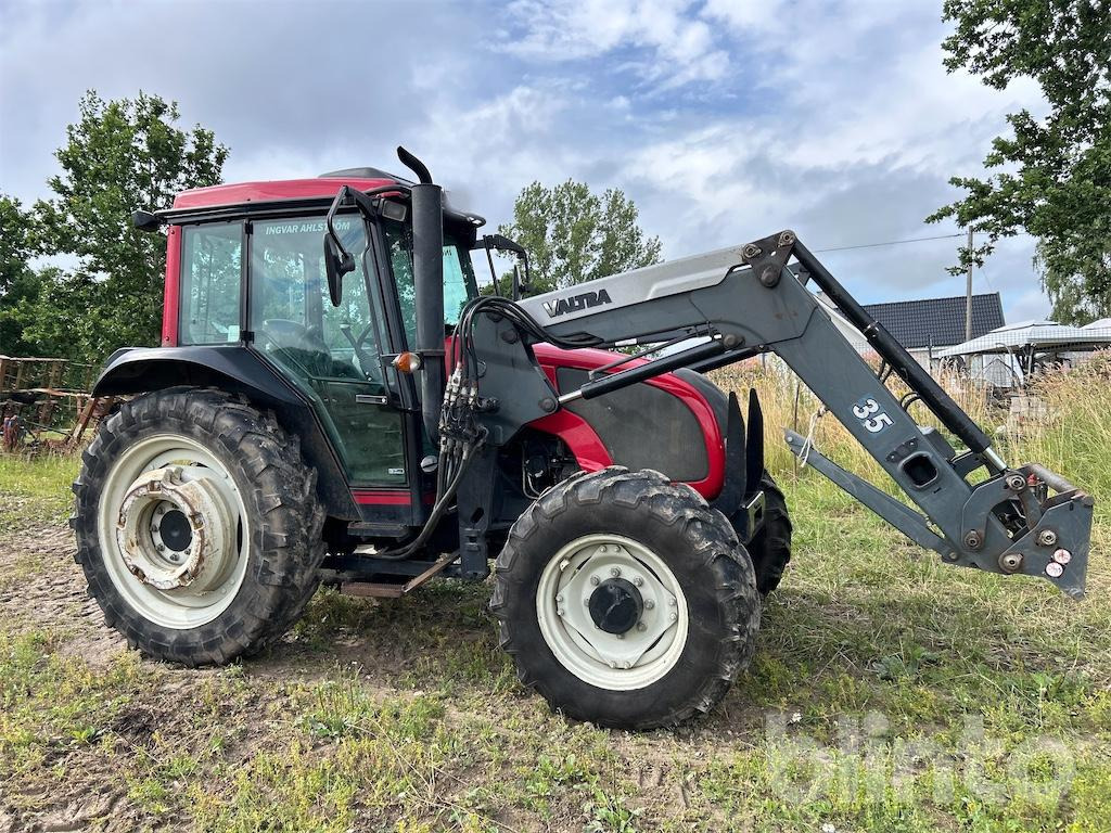 VALTRA A-SERIES A72 - Lastare - 4 Redskap - 장궤형 트랙터 : 사진 5 VALTRA A-SERIES A72 - Lastare - 4 Redskap - 장궤형 트랙터 : 사진 5