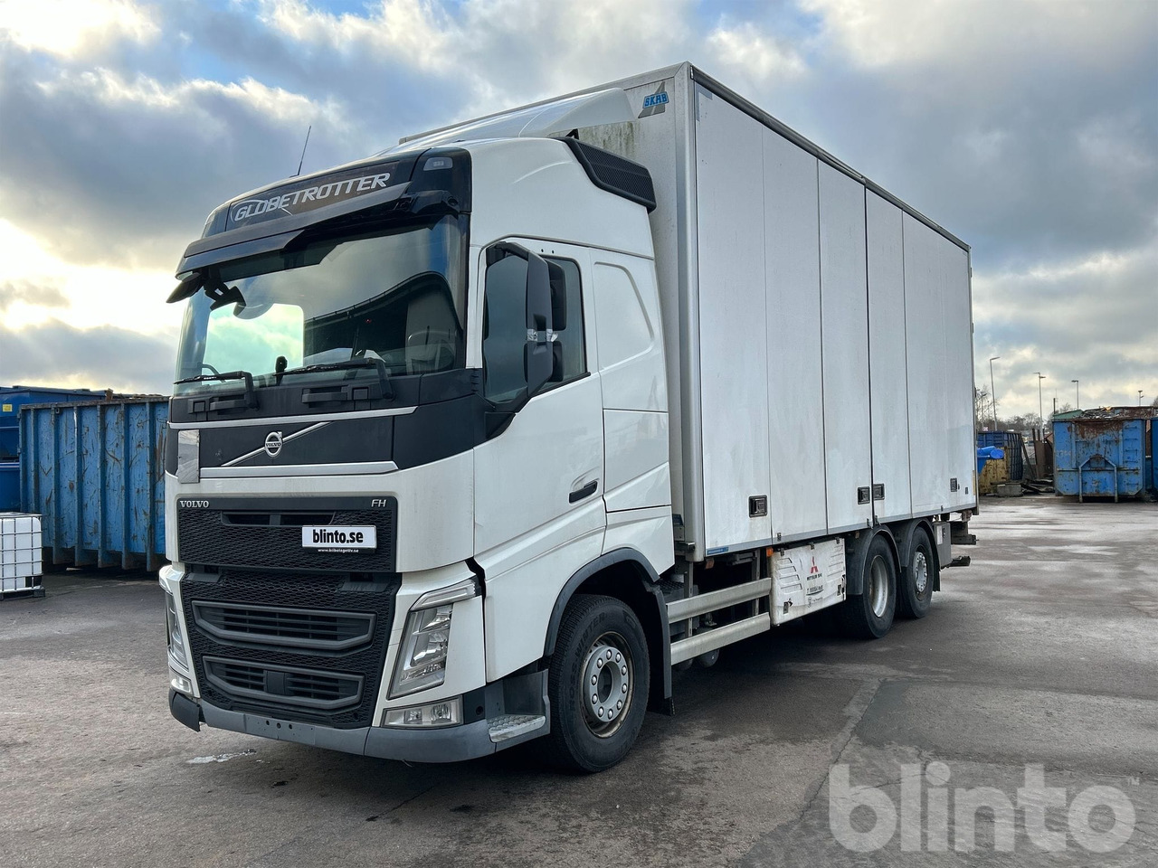 VOLVO FH - 박스 트럭 : 사진 1 VOLVO FH - 박스 트럭 : 사진 1