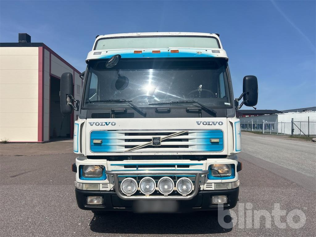 VOLVO FM7 6*2 - Tippflak - 덤프트럭, 크레인 트럭 : 사진 4 VOLVO FM7 6*2 - Tippflak - 덤프트럭, 크레인 트럭 : 사진 4