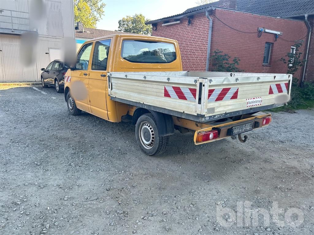 Volkswagen T5 (2010) - 플랫베드 밴, 콤비 밴 : 사진 4 Volkswagen T5 (2010) - 플랫베드 밴, 콤비 밴 : 사진 4