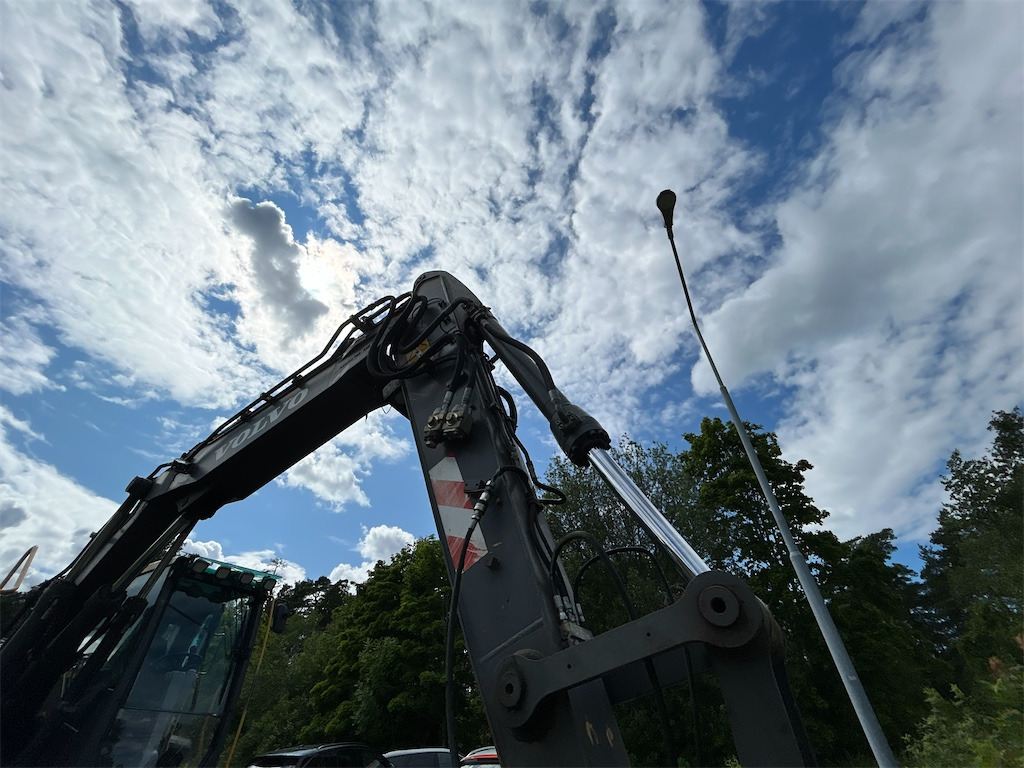 휠 굴삭기 Volvo EW40 C : 사진 11