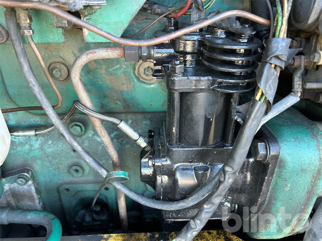 휠 로더 Volvo LM846 : 사진 16