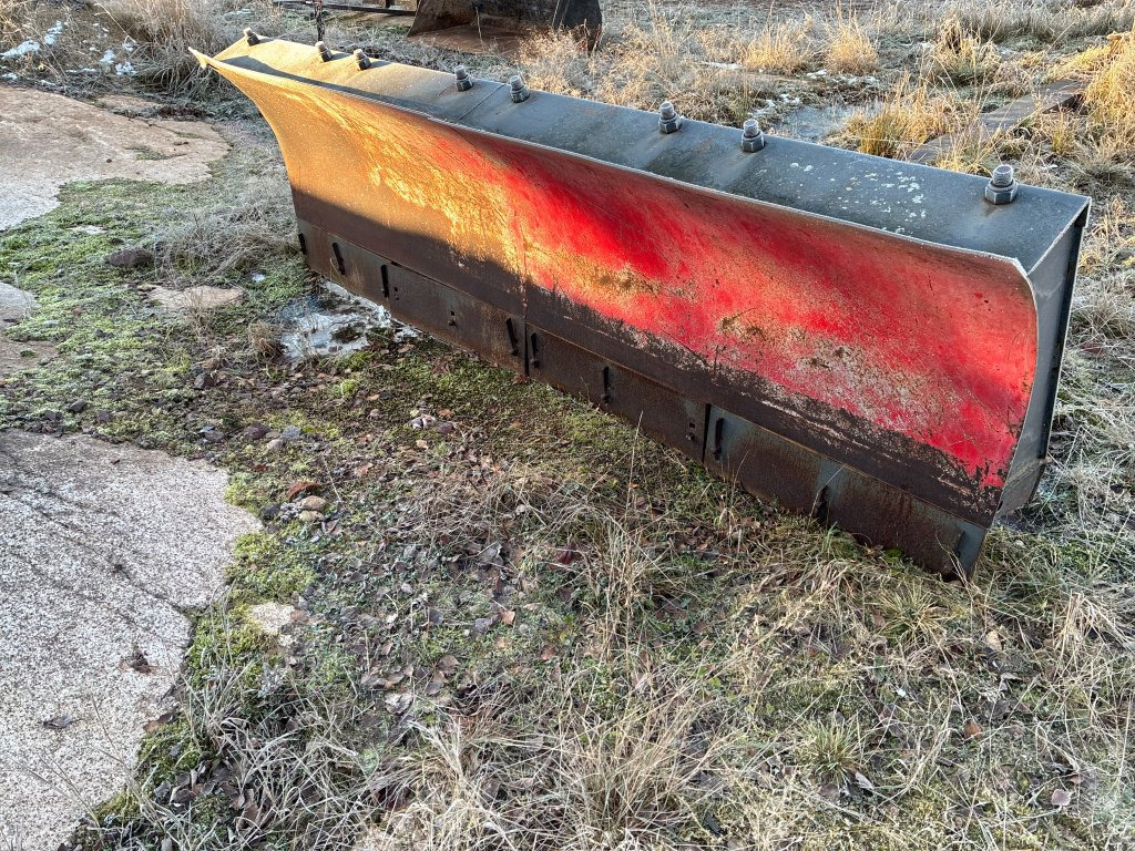 Vreten K2800U - 제설차 : 사진 1 Vreten K2800U - 제설차 : 사진 1