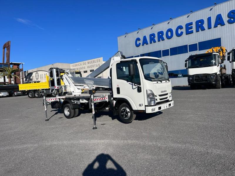Isuzu HX200 - 트럭 탑재 고가작업 플랫폼 : 사진 5 Isuzu HX200 - 트럭 탑재 고가작업 플랫폼 : 사진 5