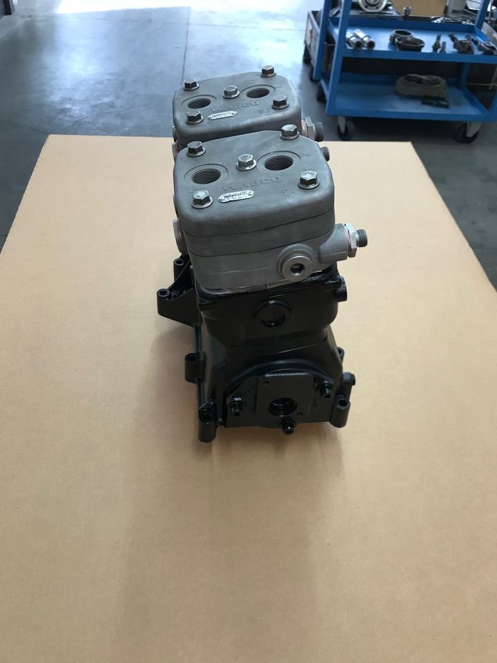 COMPRESSORE ARIA BICILINDRICO RAFFREDDATO AD ACQUA - MAN 51541007190 - 공기 압축기 : 사진 5 COMPRESSORE ARIA BICILINDRICO RAFFREDDATO AD ACQUA - MAN 51541007190 - 공기 압축기 : 사진 5