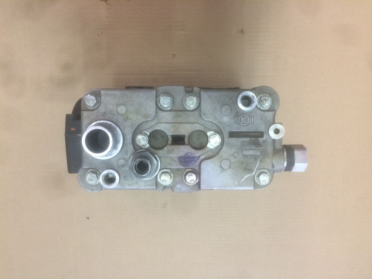 COMPRESSORE ARIA BICILINDRICO SENZA PRESA DI FORZA MAN / KNORR - 공기 압축기 : 사진 5 COMPRESSORE ARIA BICILINDRICO SENZA PRESA DI FORZA MAN / KNORR - 공기 압축기 : 사진 5