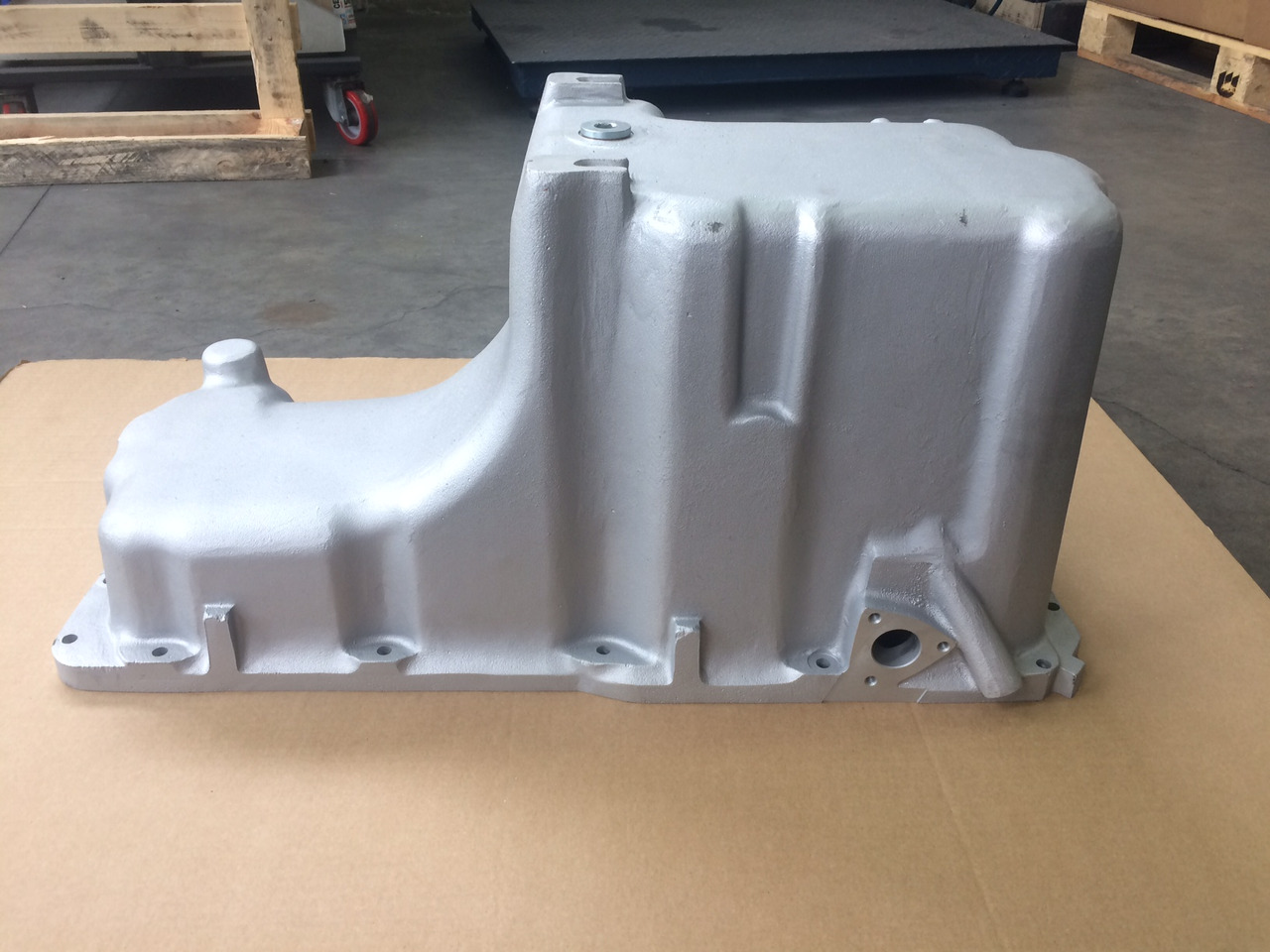 COPPA OLIO MERCEDES OM442 - VERSIONE TRUCK - A4420100413 - 오일 팬 : 사진 4 COPPA OLIO MERCEDES OM442 - VERSIONE TRUCK - A4420100413 - 오일 팬 : 사진 4