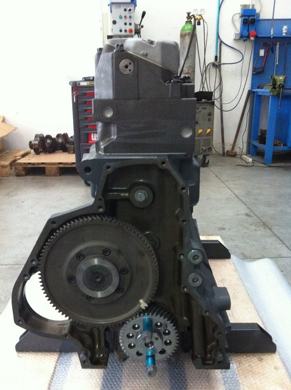 MOTORE MAN D2866LUH35 - 310CV - EURO 3 - BUS - 엔진 버스 용 : 사진 1 MOTORE MAN D2866LUH35 - 310CV - EURO 3 - BUS - 엔진 버스 용 : 사진 1