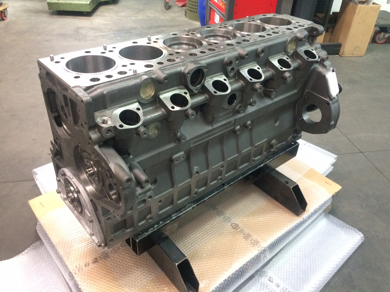 MOTORE MERCEDES OM457 / OM457LA / OM457HLA - 엔진 : 사진 2 MOTORE MERCEDES OM457 / OM457LA / OM457HLA - 엔진 : 사진 2