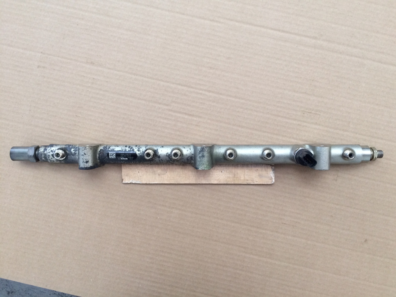 TUBO PRESSIONE COMMON RAIL MAN 51103116037 - 연료 시스템 : 사진 3 TUBO PRESSIONE COMMON RAIL MAN 51103116037 - 연료 시스템 : 사진 3