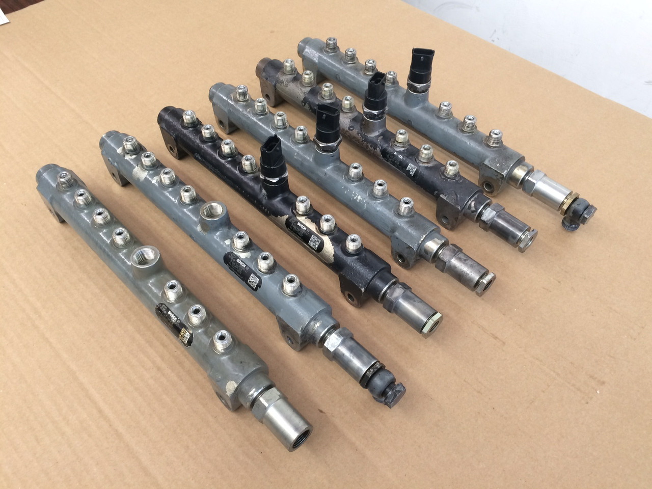 TUBO PRESSIONE COMMON RAIL MAN 51103116039 - 연료 시스템 : 사진 3 TUBO PRESSIONE COMMON RAIL MAN 51103116039 - 연료 시스템 : 사진 3