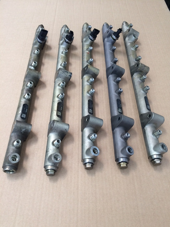 TUBO PRESSIONE COMMON RAIL MAN 51103116054 - 연료 시스템 : 사진 2 TUBO PRESSIONE COMMON RAIL MAN 51103116054 - 연료 시스템 : 사진 2