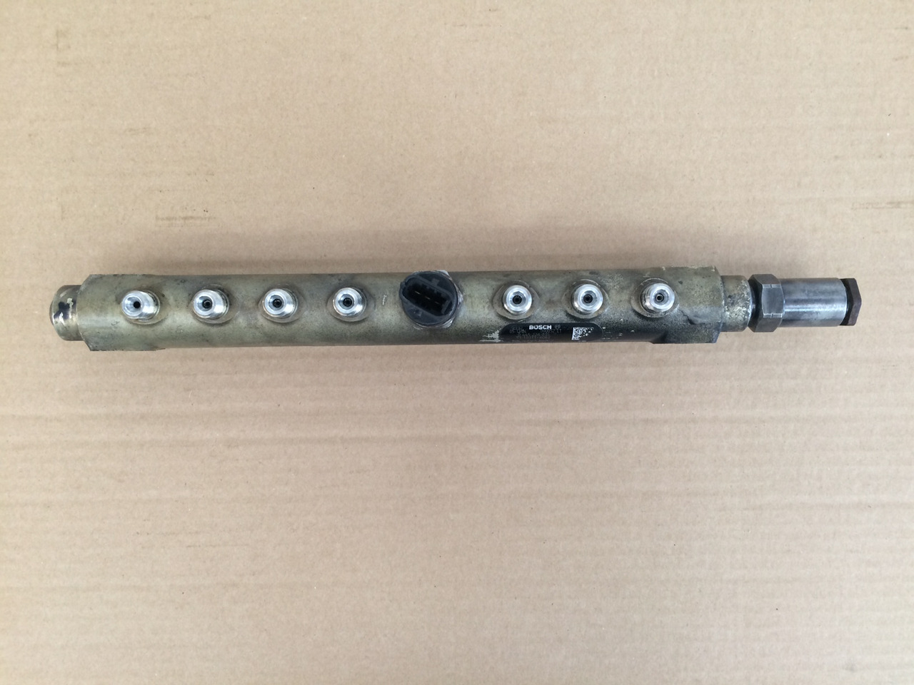 TUBO PRESSIONE COMMON RAIL MAN 51103116062 - 연료 시스템 : 사진 1 TUBO PRESSIONE COMMON RAIL MAN 51103116062 - 연료 시스템 : 사진 1