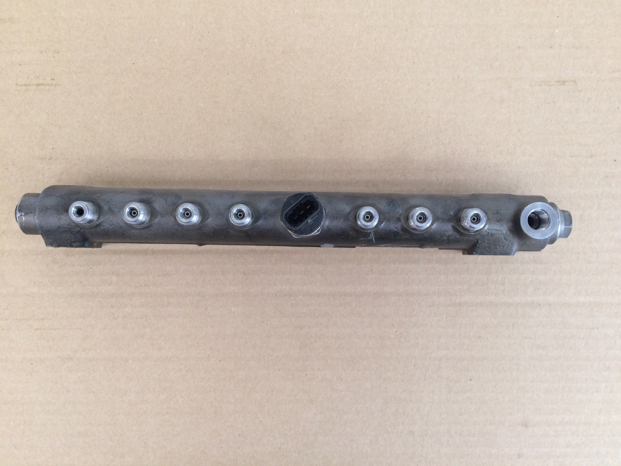 TUBO PRESSIONE COMMON RAIL MAN 51103116063 - 연료 시스템 : 사진 4 TUBO PRESSIONE COMMON RAIL MAN 51103116063 - 연료 시스템 : 사진 4