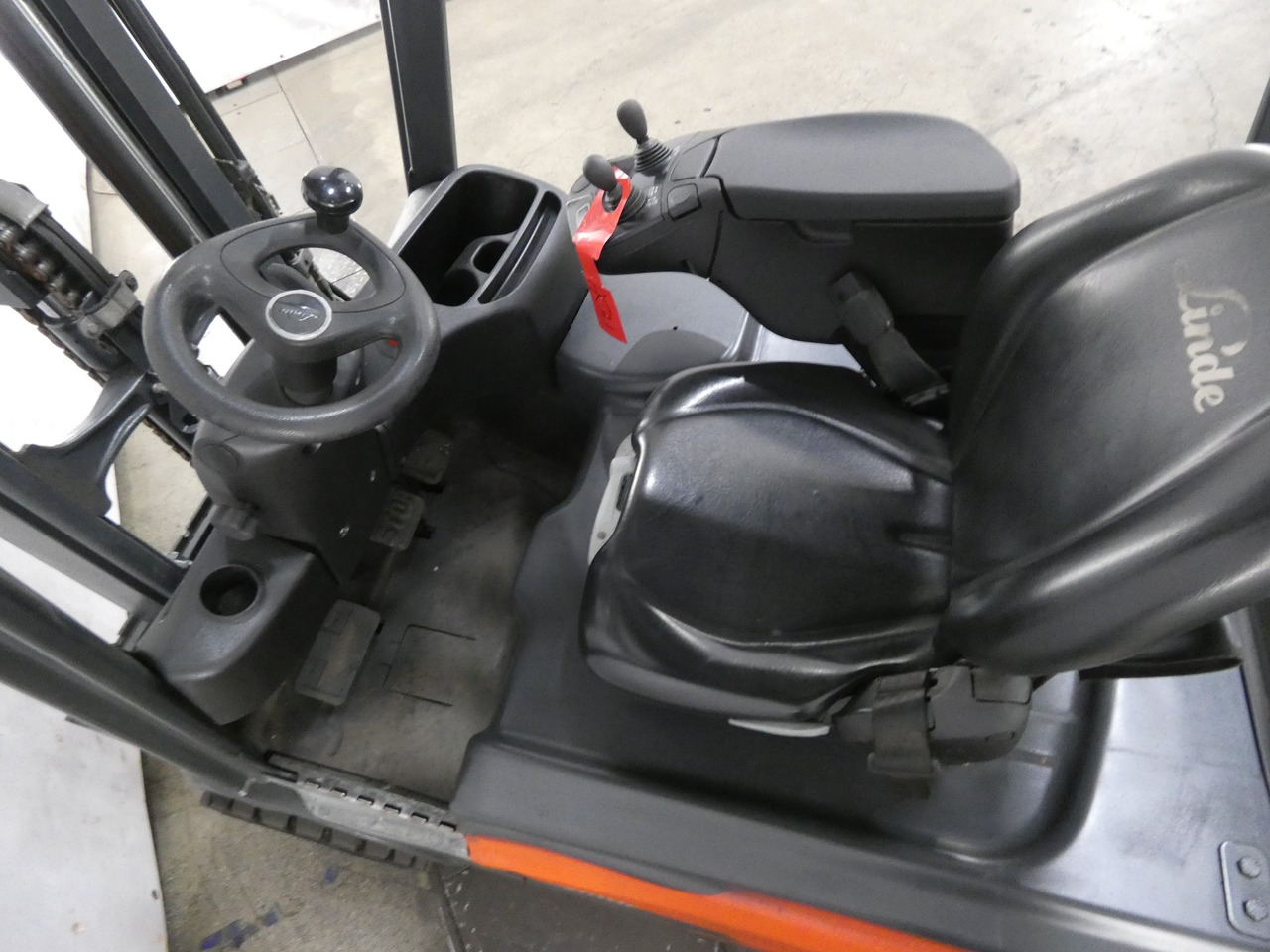 Linde E16 - 전기 지게차 : 사진 3 Linde E16 - 전기 지게차 : 사진 3