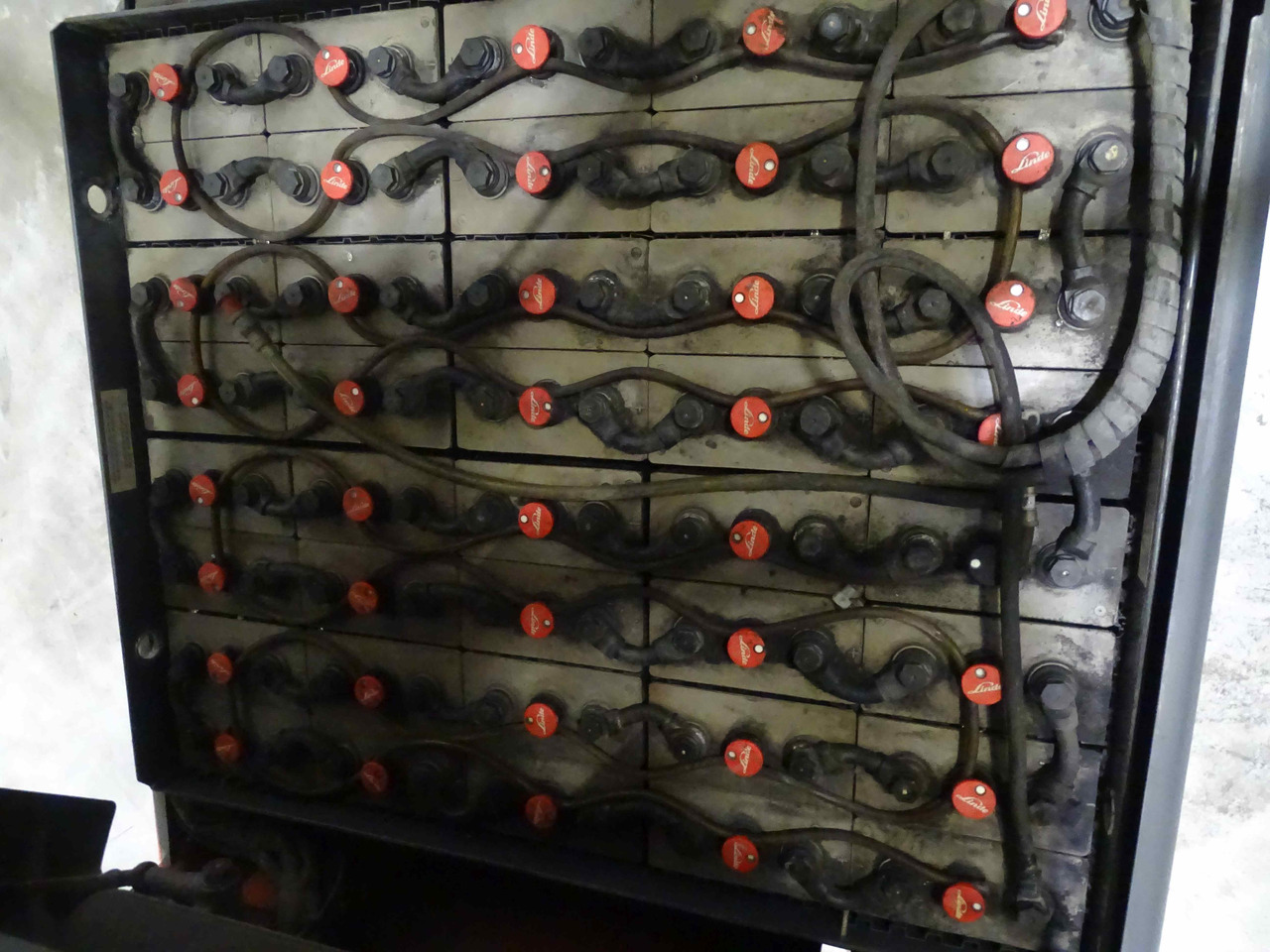 Linde E25L-01 - 전기 지게차 : 사진 4 Linde E25L-01 - 전기 지게차 : 사진 4