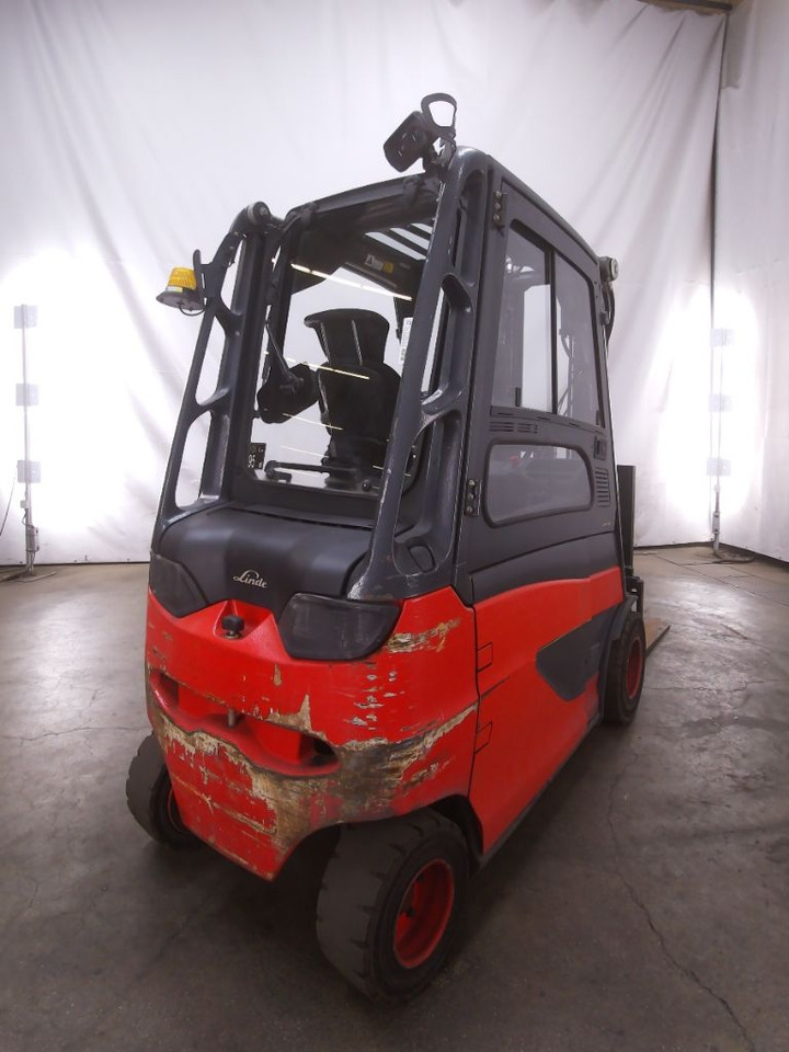Linde E30HL-01/600 - 전기 지게차 : 사진 2 Linde E30HL-01/600 - 전기 지게차 : 사진 2