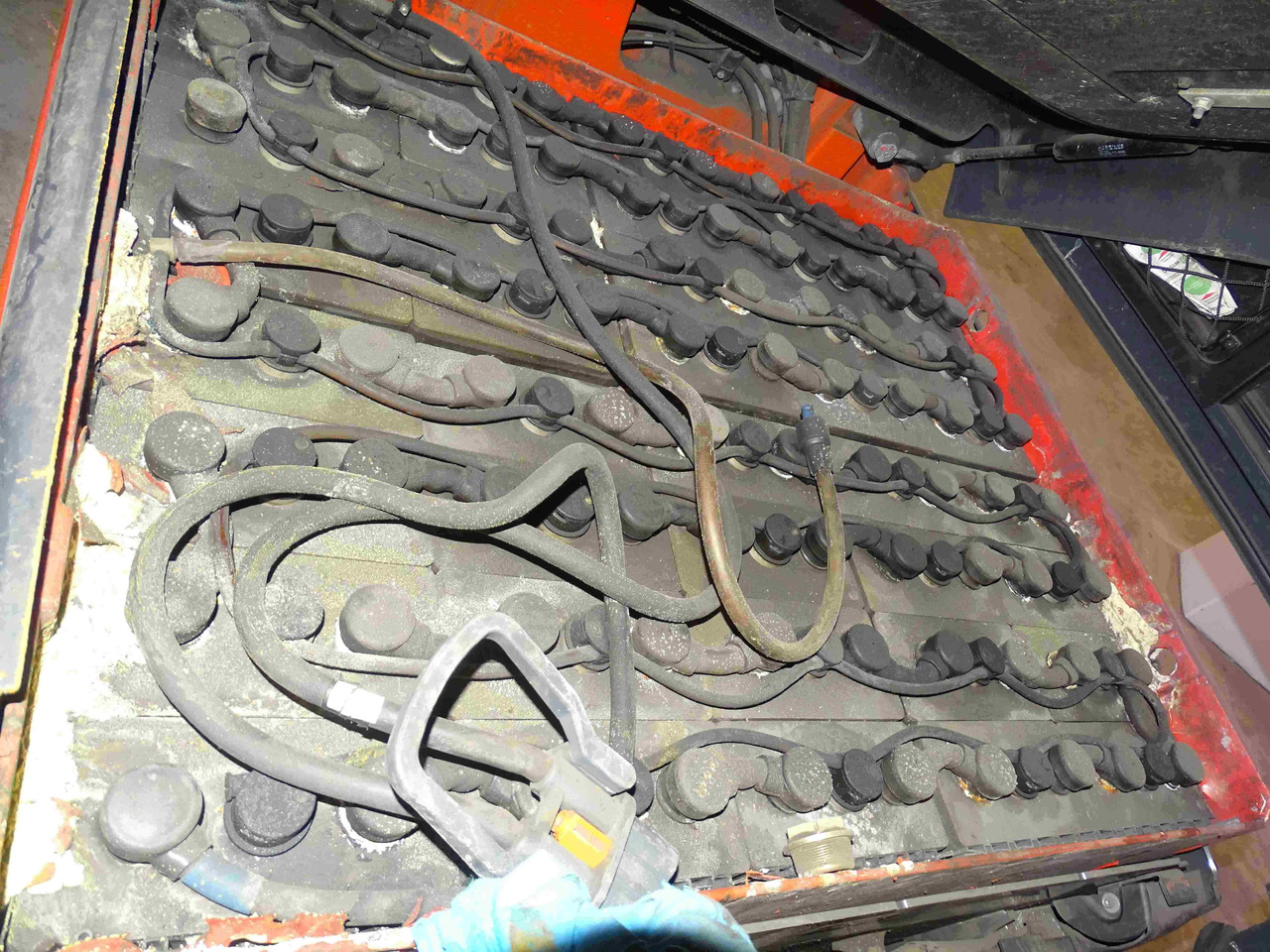 Linde E30HL-01/600 - 전기 지게차 : 사진 4 Linde E30HL-01/600 - 전기 지게차 : 사진 4