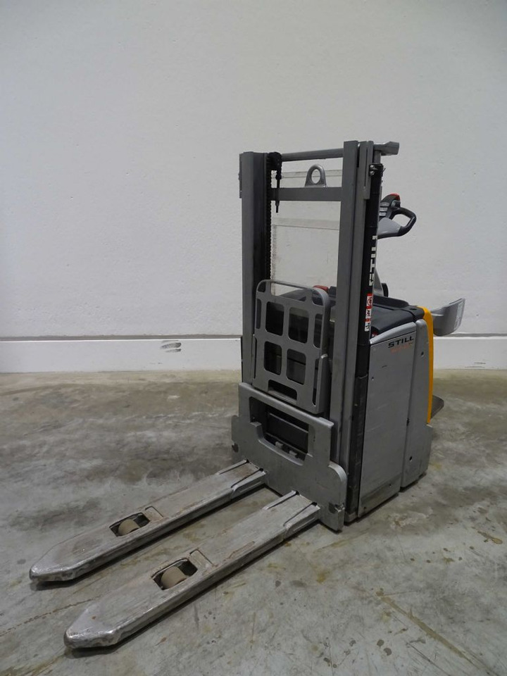 Still EXV-SF14 - 스태커 : 사진 1 Still EXV-SF14 - 스태커 : 사진 1