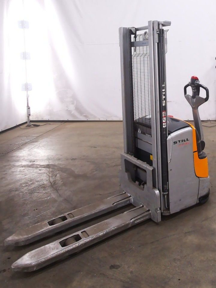 Still EXV14C - 스태커 : 사진 1 Still EXV14C - 스태커 : 사진 1