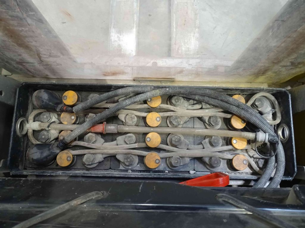 Still EXV14 - 스태커 : 사진 4 Still EXV14 - 스태커 : 사진 4