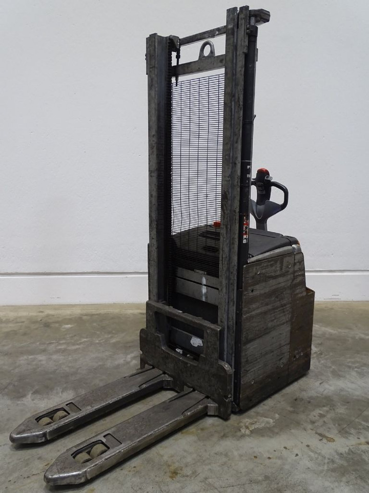 Still EXV16/950MM - 스태커 : 사진 1 Still EXV16/950MM - 스태커 : 사진 1