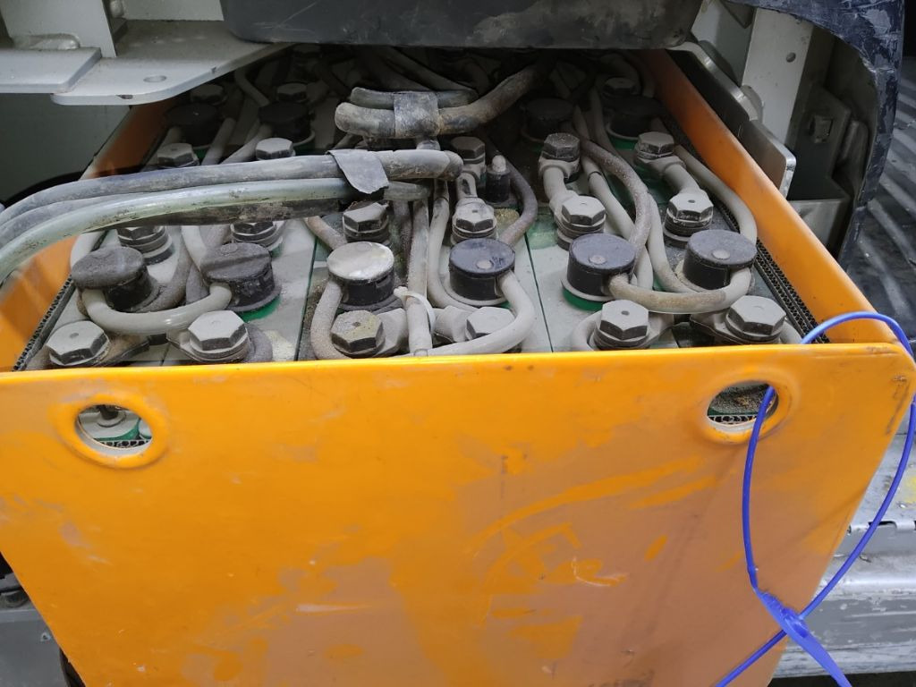 Still LTX70 - 견인 트랙터 : 사진 4 Still LTX70 - 견인 트랙터 : 사진 4