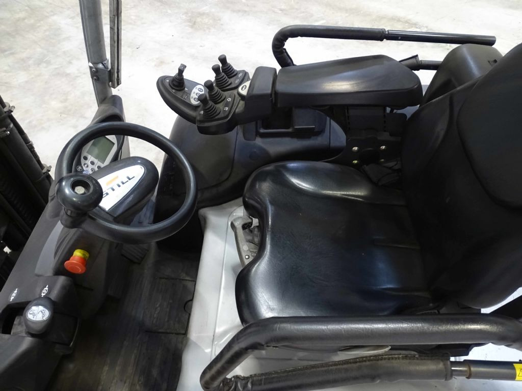 Still RX60-25L - 전기 지게차 : 사진 3 Still RX60-25L - 전기 지게차 : 사진 3