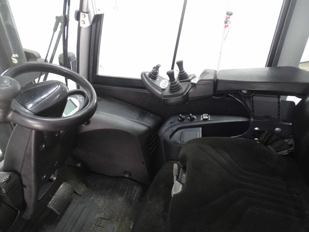 Still RX70-70 - 디젤 지게차 : 사진 4 Still RX70-70 - 디젤 지게차 : 사진 4