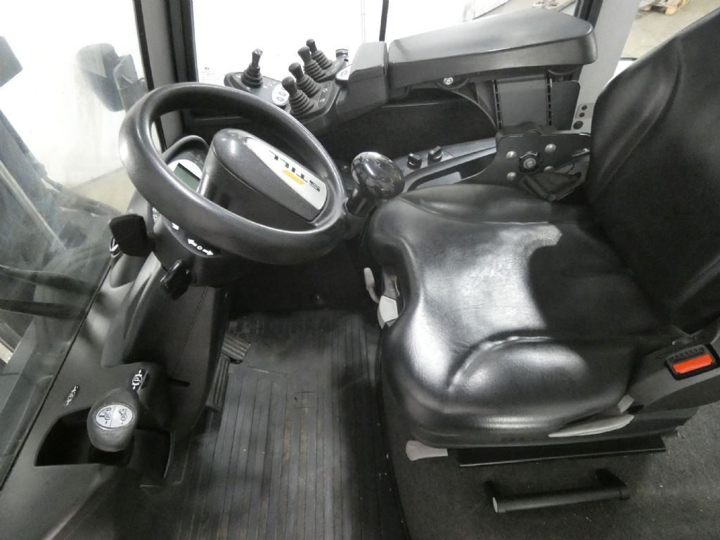Still RX70-80/900 - 디젤 지게차 : 사진 3 Still RX70-80/900 - 디젤 지게차 : 사진 3